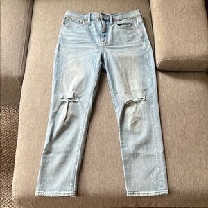 Light Wash Blue Straight Leg Jeans with Distressed Details